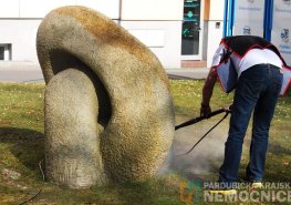 I STONAT SE DÁ S ÚSMĚVEM aneb říjen 2018 na dětském oddělení